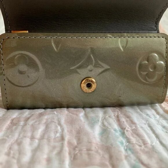 Louis Vuitton Glace Monogram Multicle Key Case Green w/ Box Dust Bag UNUSED - Picture 10 of 16